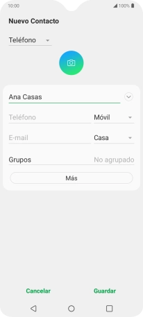Pulsa Teléfono e introduce el número de teléfono deseado.