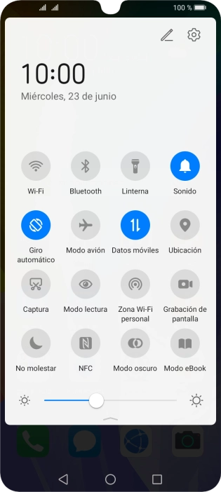 Pulsa Datos móviles para activar o desactivar la función.