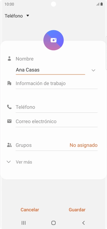 Pulsa Teléfono e introduce el número de teléfono deseado.