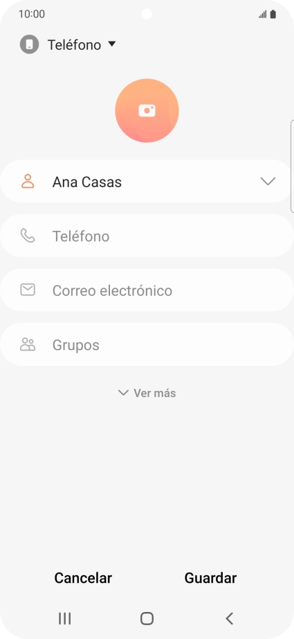 Pulsa Teléfono e introduce el número de teléfono deseado.