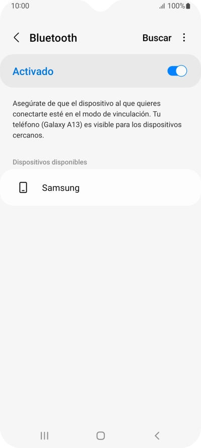 Pulsa el dispositivo Bluetooth deseado y sigue las indicaciones de la pantalla para vincular el dispositivo al teléfono.