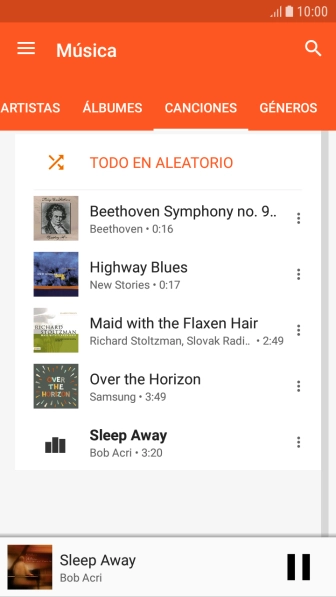 Pulsa el título de la canción en la parte inferior de la pantalla.