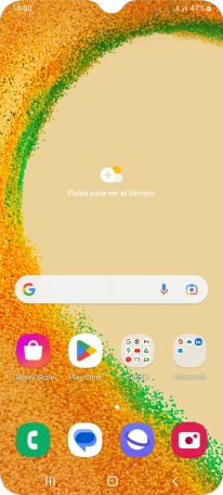 Cuando el icono de carga de batería aparece en la pantalla, el teléfono se está cargando.