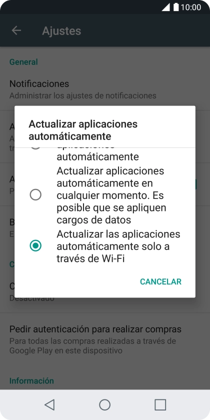 Para activar la actualización automática de apps a través de wifi, pulsa Actualizar las aplicaciones automáticamente solo a través de Wi-Fi.