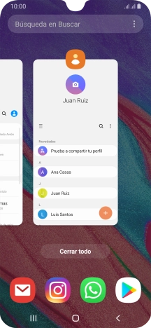 Para cerrar una sola aplicación en ejecución, desliza el dedo hacia arriba sobre la aplicación deseada.
