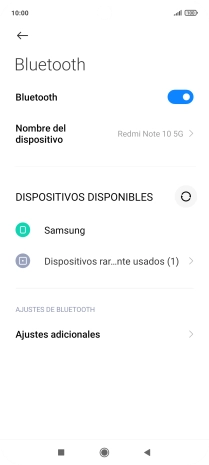 Pulsa el dispositivo Bluetooth deseado y sigue las indicaciones de la pantalla para vincular el dispositivo al teléfono.