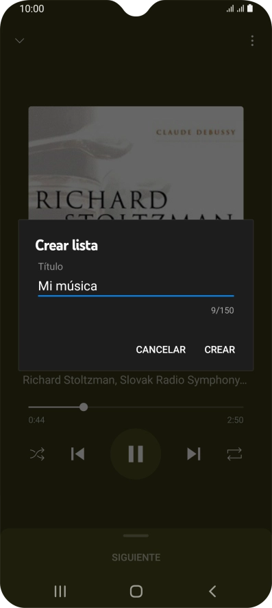 Introduce el nombre deseado de la lista de reproducción y pulsa CREAR.
