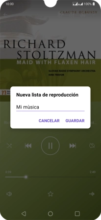 Introduce el nombre deseado de la lista de reproducción y pulsa GUARDAR.
