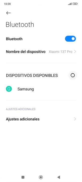 Pulsa el dispositivo Bluetooth deseado y sigue las indicaciones de la pantalla para vincular el dispositivo al teléfono.