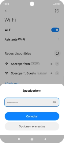 Introduce la contraseña de la red wifi y pulsa Conectar.