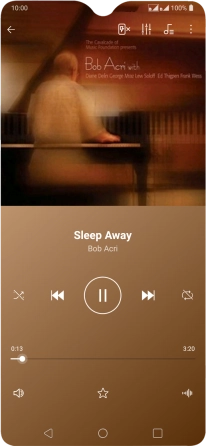 Pulsa la flecha hacia la derecha para ir al archivo de música siguiente.