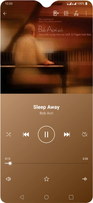 Pulsa la flecha hacia la derecha para ir al archivo de música siguiente.