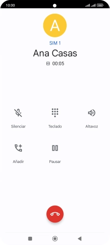 Pulsa el icono de finalizar llamada.