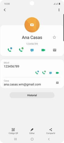 Pulsa el icono de llamada junto a la tarjeta SIM deseada.