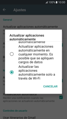 Pulsa Actualizar las aplicaciones automáticamente solo a través de Wi-Fi para activar la función.
