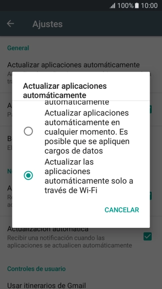 Pulsa Actualizar las aplicaciones automáticamente solo a través de Wi-Fi para activar la función.