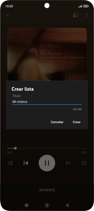 Introduce el nombre deseado de la lista de reproducción y pulsa Crear.
