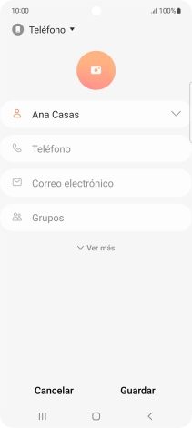 Pulsa Teléfono e introduce el número de teléfono deseado.