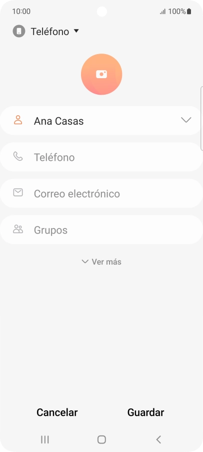Pulsa Teléfono e introduce el número de teléfono deseado.