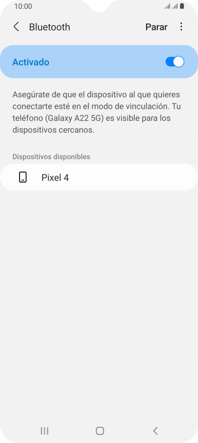 Pulsa el dispositivo Bluetooth deseado y sigue las indicaciones de la pantalla para vincular el dispositivo al teléfono.