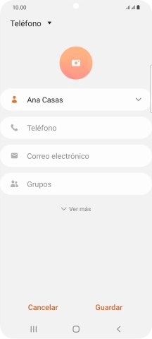 Pulsa Teléfono e introduce el número de teléfono deseado.