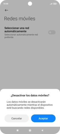 Pulsa Aceptar y espera mientras el teléfono está buscando redes.