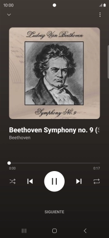 Pulsa la flecha hacia la derecha para ir al archivo de música siguiente.