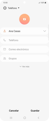 Pulsa Teléfono e introduce el número de teléfono deseado.