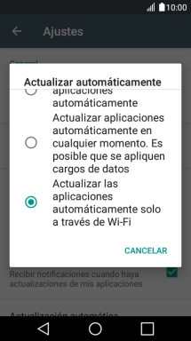 Pulsa Actualizar las aplicaciones automáticamente solo a través de Wi-Fi para activar la función.