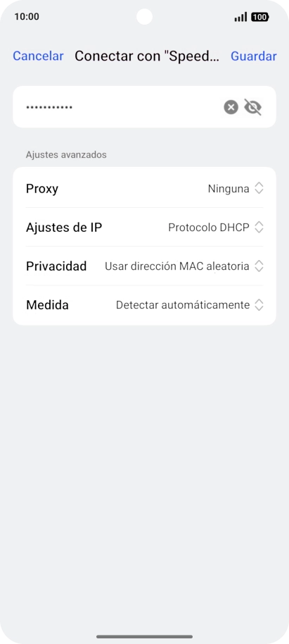 Introduce la contraseña de la red wifi y pulsa Guardar.