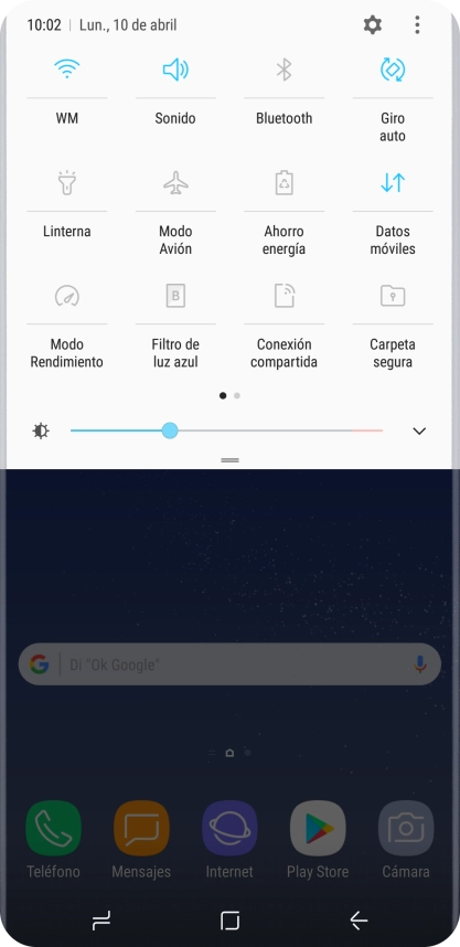 Pulsa el icono de datos móviles para activar o desactivar la función.