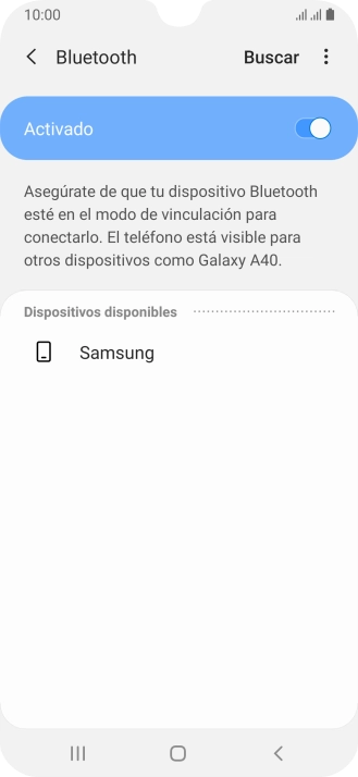 Pulsa el dispositivo Bluetooth deseado y sigue las indicaciones de la pantalla para vincular el dispositivo al teléfono.
