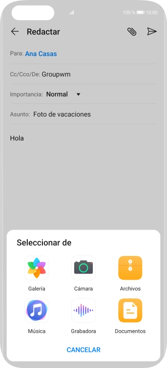Pulsa Archivos y desplázate a la carpeta deseada.