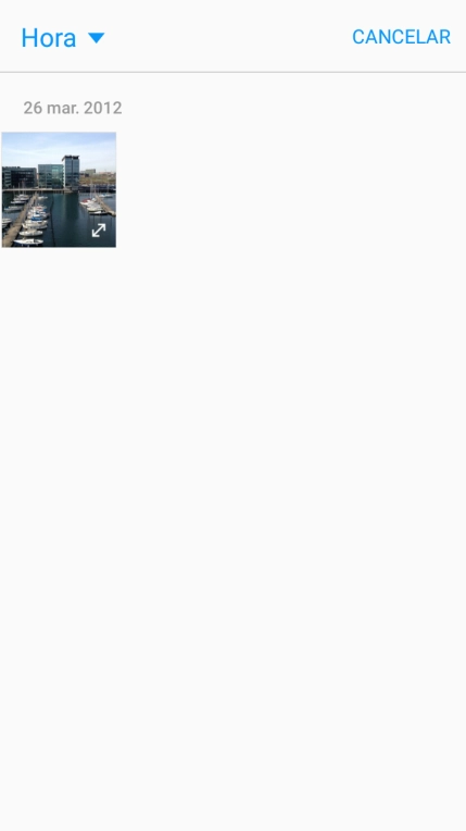 Pulsa la lista desplegable en la parte superior izquierda.