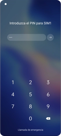 Si lo solicita el teléfono, introduce el código PIN y pulsa la flecha hacia la derecha.