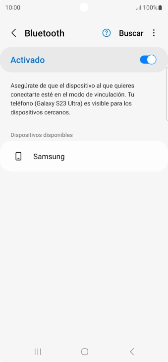 Pulsa el dispositivo Bluetooth deseado y sigue las indicaciones de la pantalla para vincular el dispositivo al teléfono.