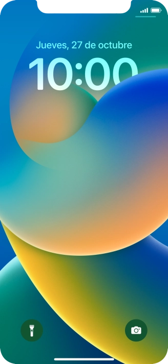 Pulsa en un lugar cualquiera de la pantalla de bloqueo y mantén la pulsación unos instantes.