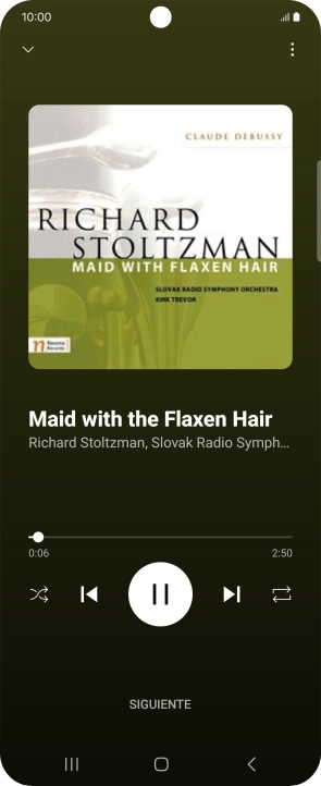 Pulsa la flecha hacia la derecha para ir al archivo de música siguiente.