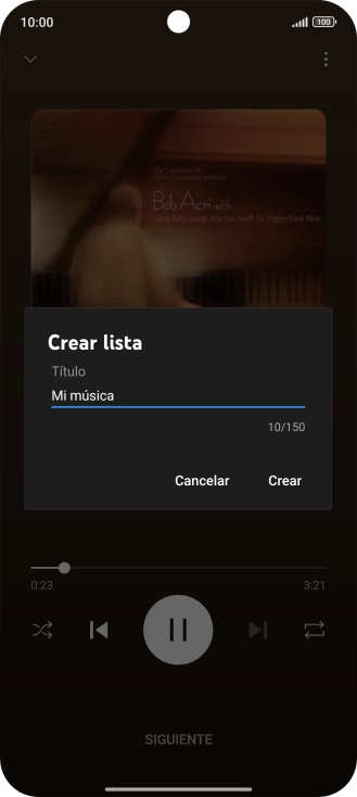 Introduce el nombre deseado de la lista de reproducción y pulsa Crear.