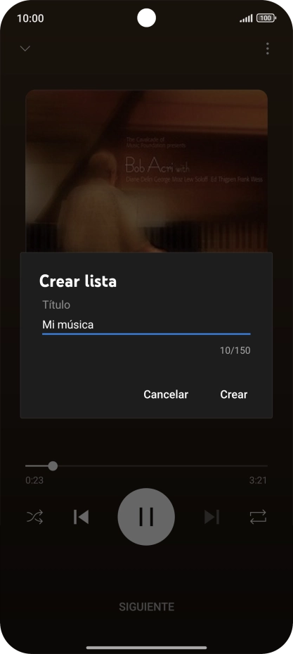 Introduce el nombre deseado de la lista de reproducción y pulsa Crear.