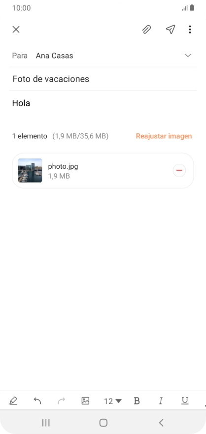 Pulsa el icono de envío cuando termines de escribir el correo electrónico.