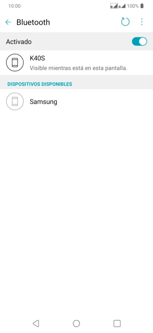 Pulsa el dispositivo Bluetooth deseado y sigue las indicaciones de la pantalla para vincular el dispositivo al teléfono.
