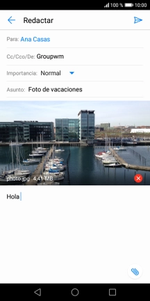 Pulsa el icono de envío cuando termines de escribir el correo electrónico.