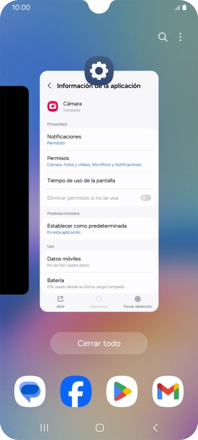 Para cerrar una sola aplicación en ejecución, desliza el dedo hacia arriba sobre la aplicación deseada.