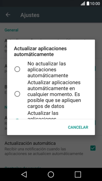 Pulsa Actualizar las aplicaciones automáticamente solo a través de Wi-Fi para activar la función.