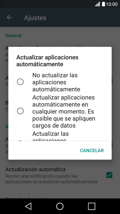 Pulsa Actualizar las aplicaciones automáticamente solo a través de Wi-Fi para activar la función.