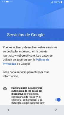 Sigue las indicaciones de la pantalla para transferir contenido desde el otro teléfono y finalizar la activación de tu teléfono.