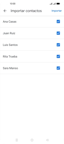 Pulsa en el campo junto a los contactos deseados para seleccionarlos.