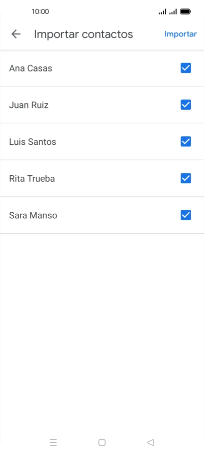 Pulsa en el campo junto a los contactos deseados para seleccionarlos.