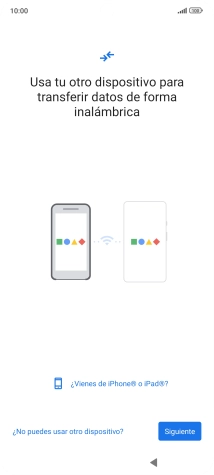 Sigue las indicaciones de la pantalla para transferir contenido desde otro teléfono.
